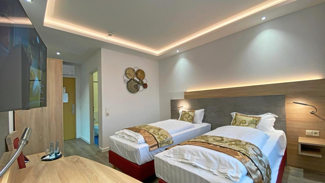 Hotel Danner ไรน์เฟลเดิน ภายนอก รูปภาพ