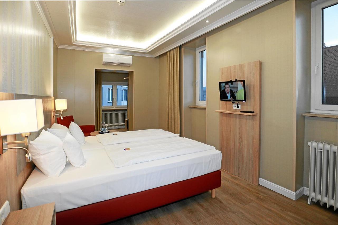 Hotel Danner ไรน์เฟลเดิน ภายนอก รูปภาพ