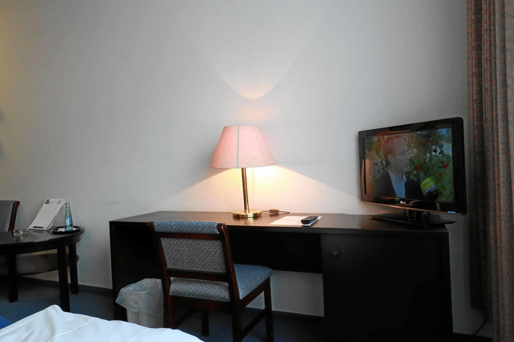 Hotel Danner ไรน์เฟลเดิน ภายนอก รูปภาพ